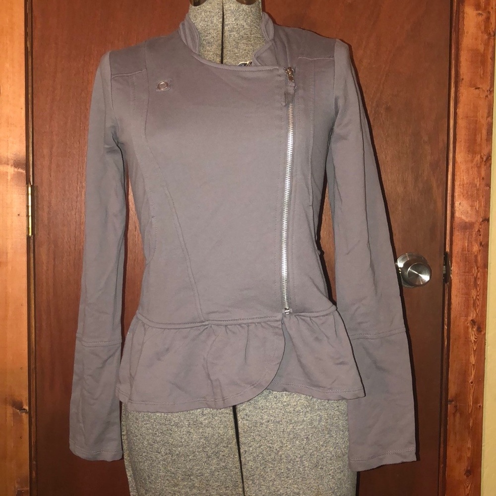 Long sleeve jacket